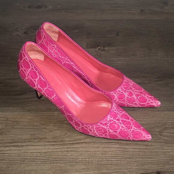 pink crocodile shoes